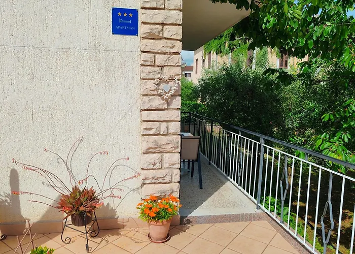 Appartement Nina *